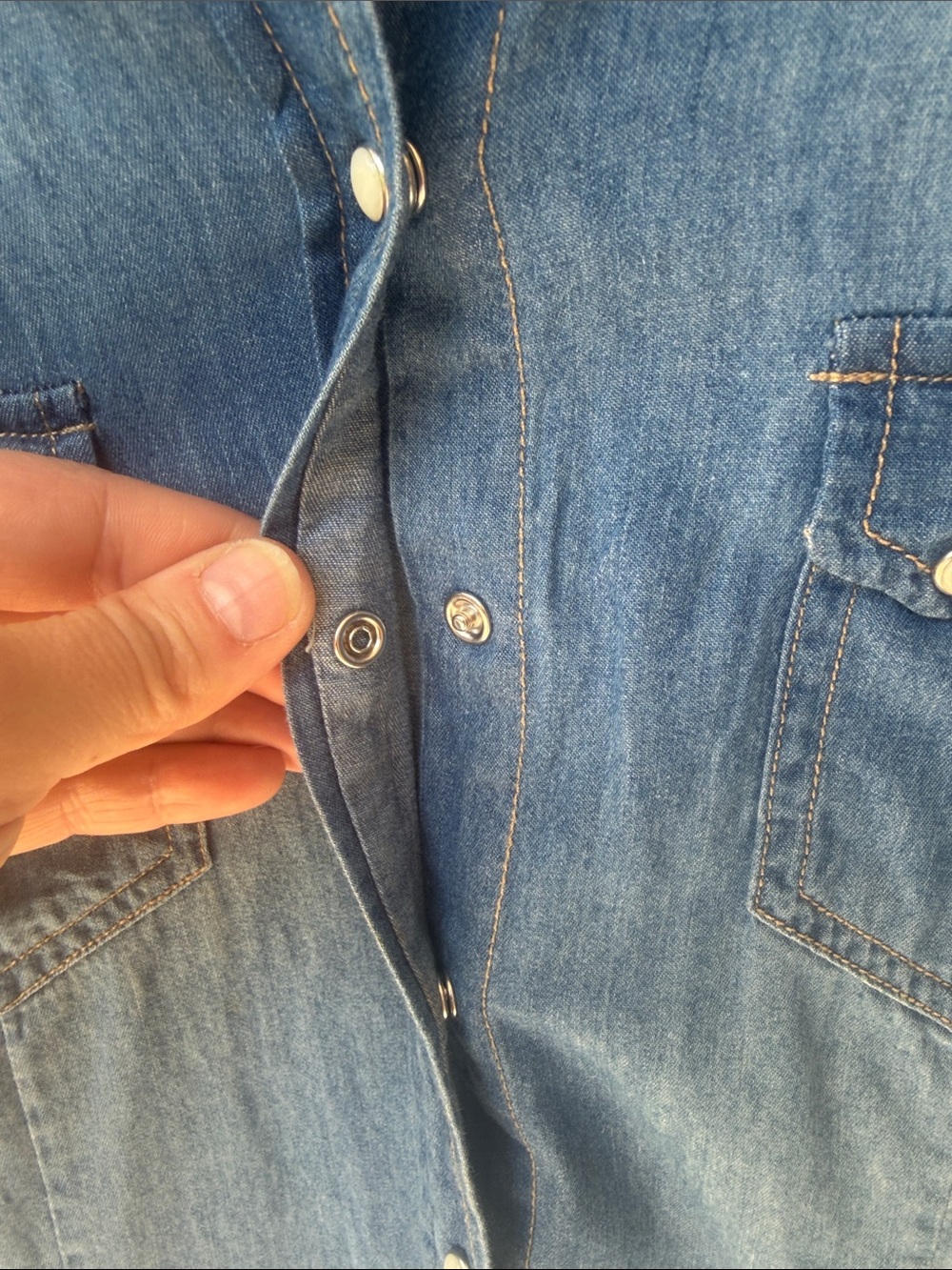 Inso Activewear Chambray Western Snap Front Long Sleeve Shirt Womens Medium Blue - Picture 4 of 8